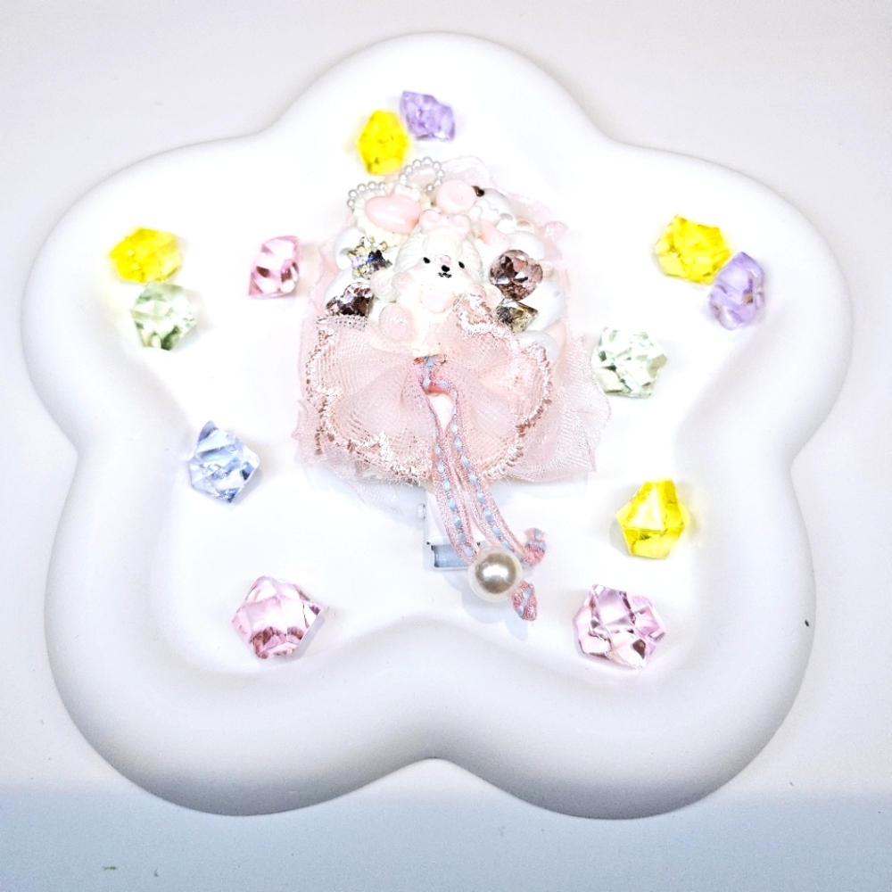 Enchanting Handmade Hair Clips: A Cute Little Lamb Accessory Collection